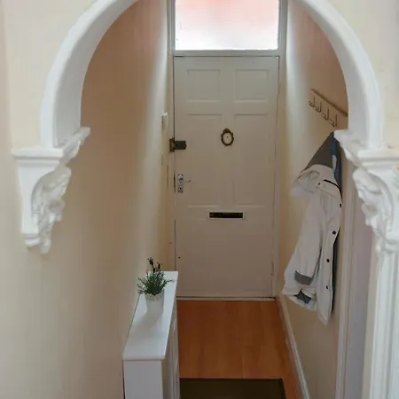 Benley City Stays - Meanwood Apartment